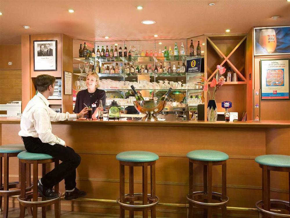 ホテル Ibis Saint Dizier エクステリア 写真