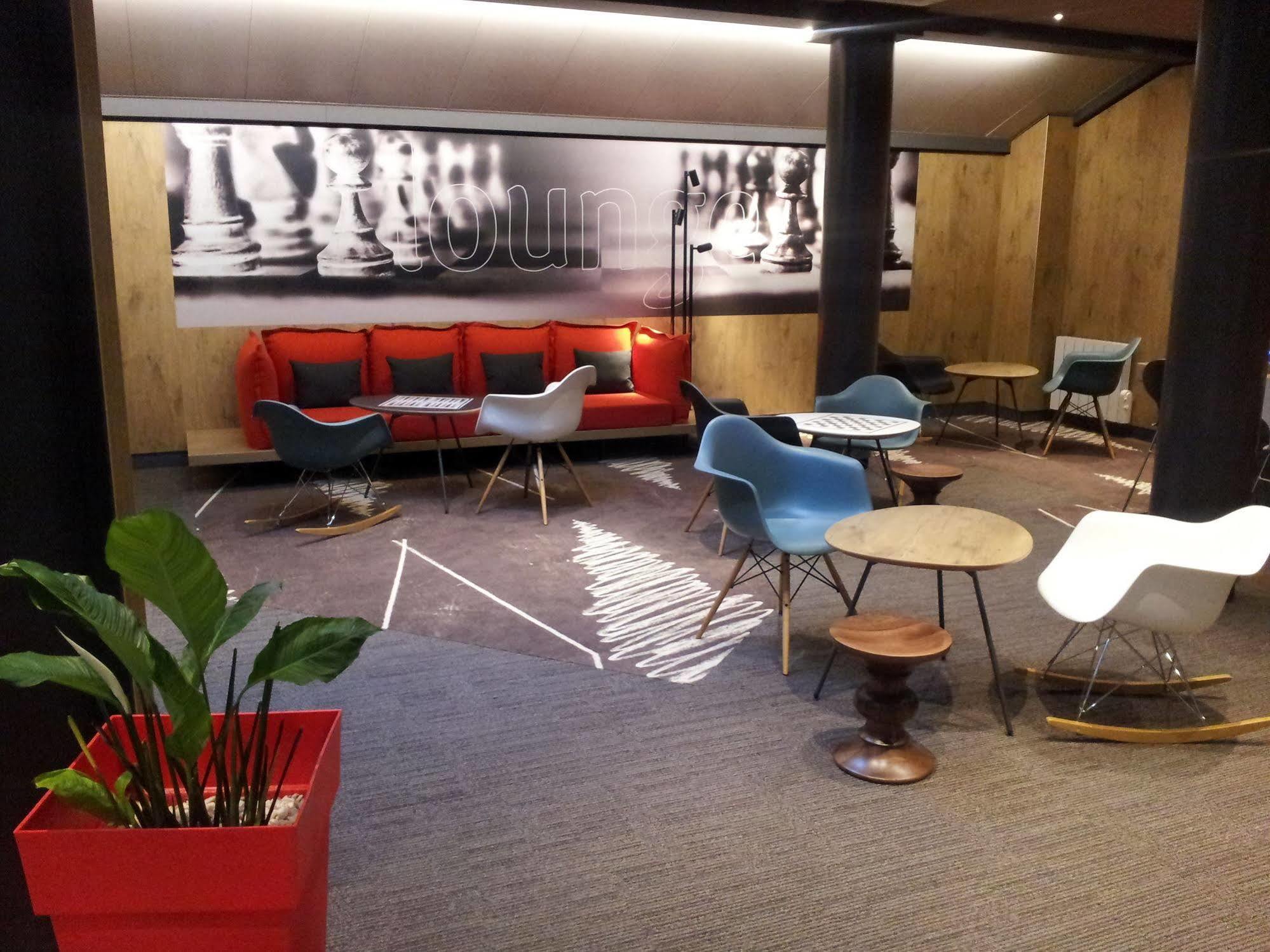 ホテル Ibis Saint Dizier エクステリア 写真